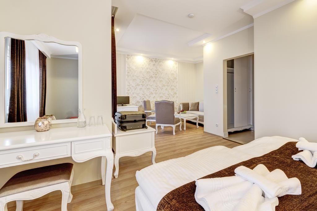 Boutique Hotel Diama Mratín Szoba fotó