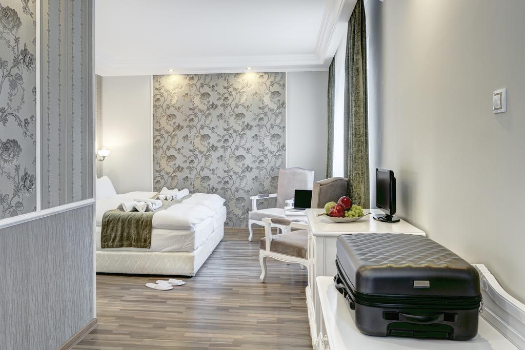 Boutique Hotel Diama Mratín Szoba fotó