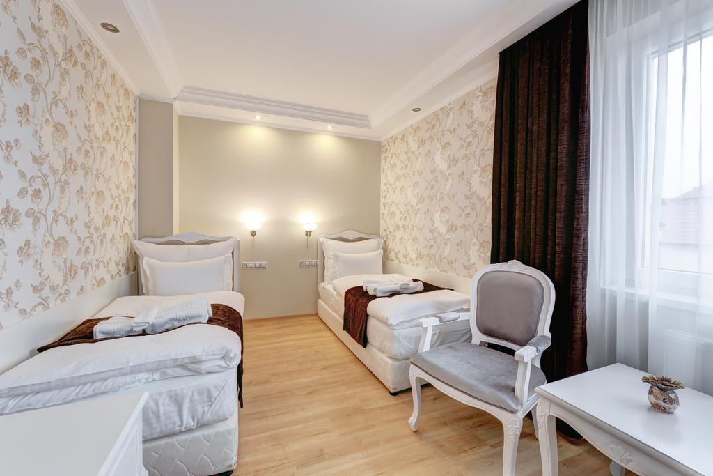 Boutique Hotel Diama Mratín Szoba fotó