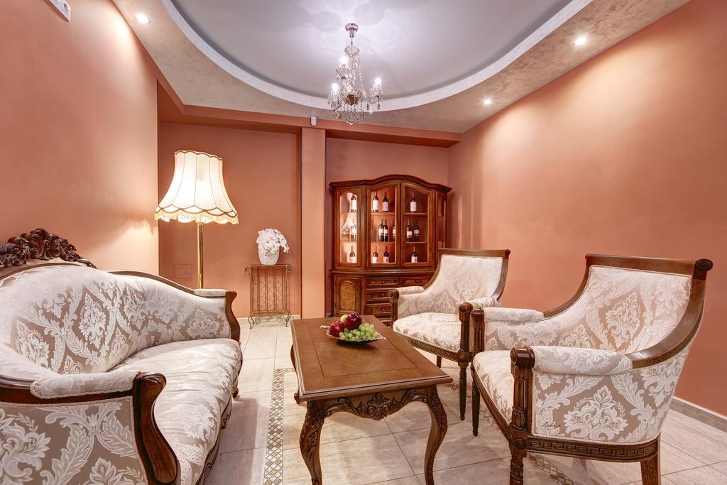 Boutique Hotel Diama Mratín Kültér fotó