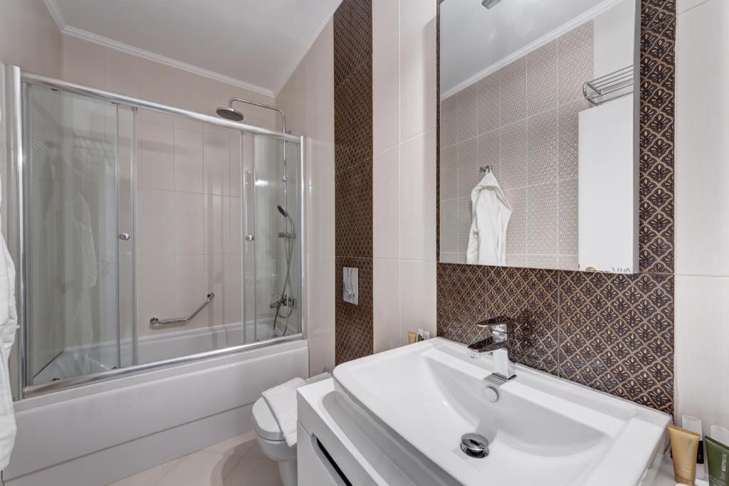 Boutique Hotel Diama Mratín Kültér fotó