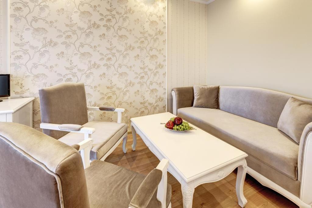 Boutique Hotel Diama Mratín Kültér fotó